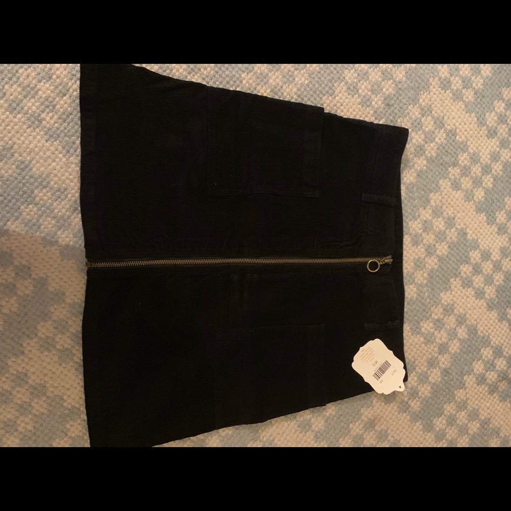 Mini black skirt